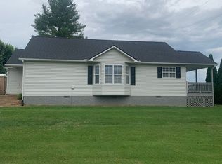 6 Cross Field Dr Unit 6, Candler, NC 28715