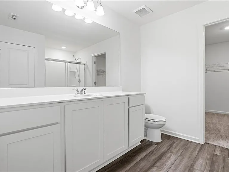 395 Knightsbridge Ln — Photo 12
