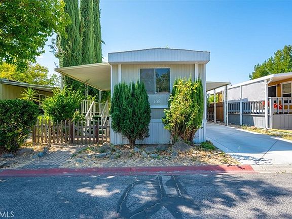 3rd image of 138 Paloma Dr