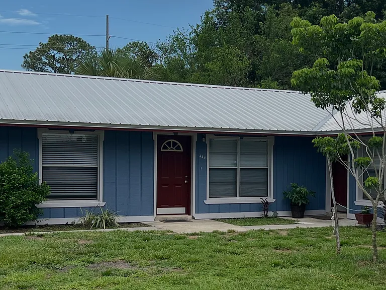 444 Georgia Ave — Photo 1