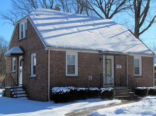 85 Thornfell St, Springfield, MA 01104