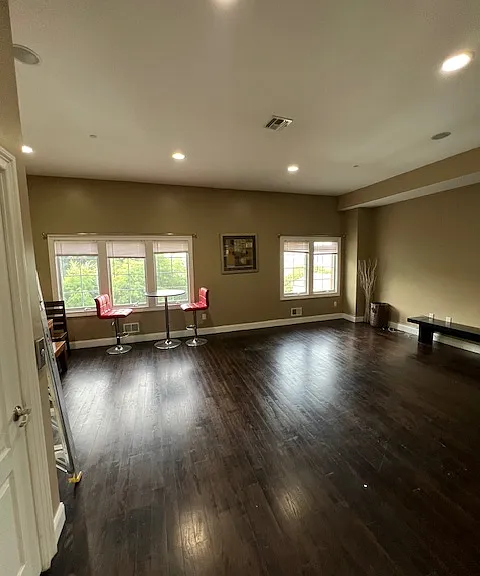 9033 Wall St #1 — Photo 9