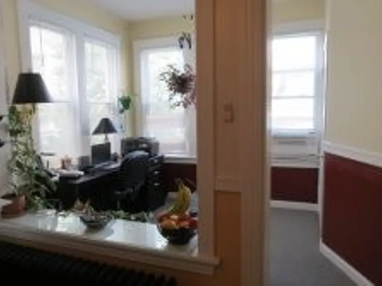 1906 W Waveland Ave #1R — Photo 6