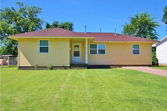 1st image of 4732 SE 17th St