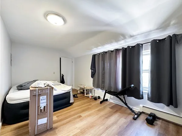 463 Beach 68th Street image 23 of 29