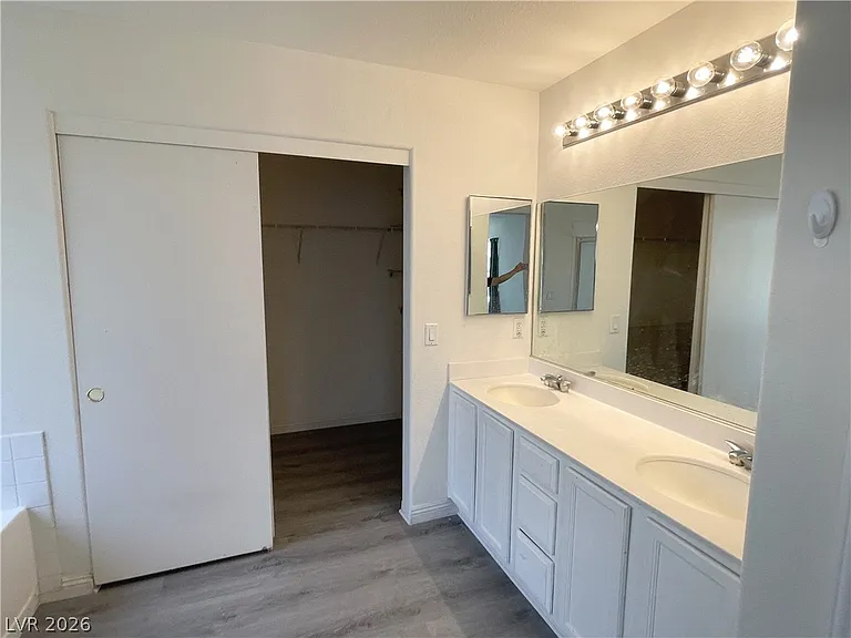 5755 Field Breeze St — Photo 16
