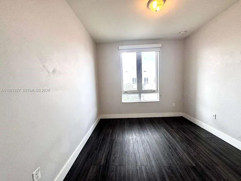 6458 NW 103rd Psge — Photo 25