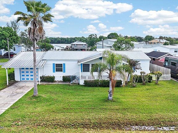 2nd image of 186 SPORTSMAN Drive