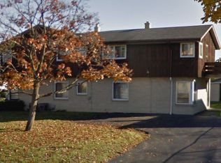 5354 N 91st St, Milwaukee, WI 53225