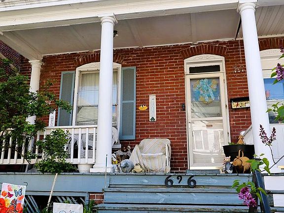 5th image of 626 N Mulberry St
