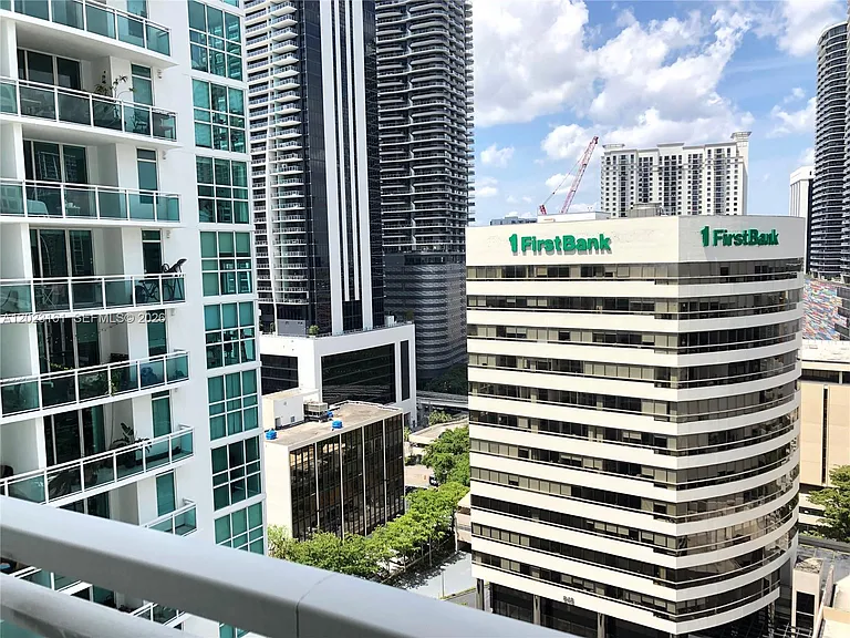 950 Brickell Bay Dr #1701 — Photo 8