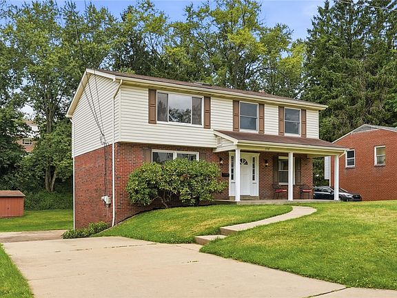3rd image of 1138 Windmill Ln
