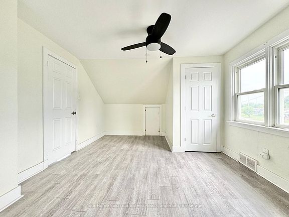 4th image of 232 Grantham Ave
