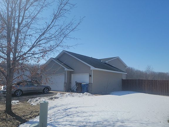 2nd image of 5729 Kahler Dr NE
