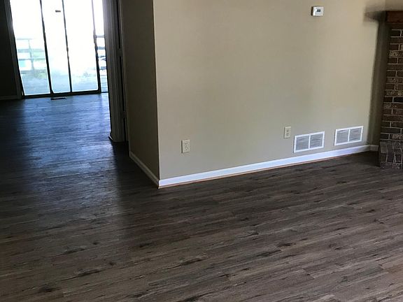 Living Rm to kitchen and Deck