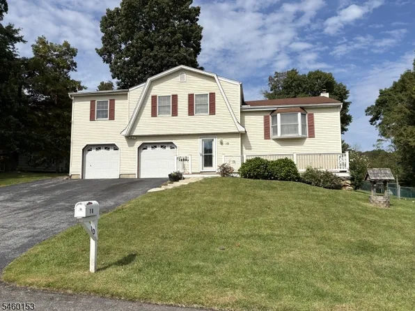 10 Hummingbird Trl, Vernon Twp., NJ 07422