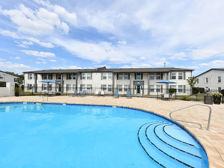 Swimming Pool with Sundeck