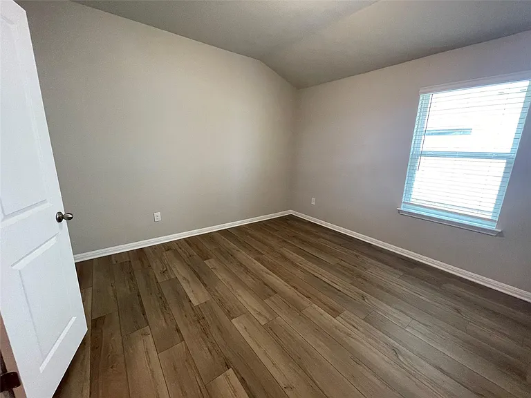 404 Grasslands Trl — Photo 14