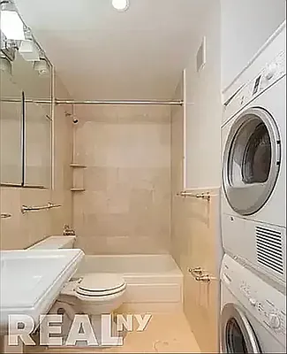 Rented by REAL New York | media 7