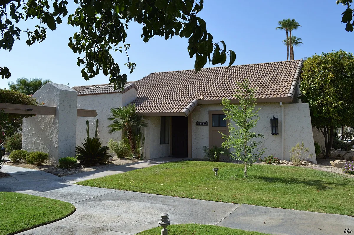 Building Photo - 2391 Miramonte Cir W #A