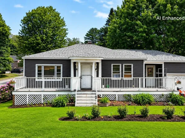 38 Mary Carroll Street, Auburn, ME 04210