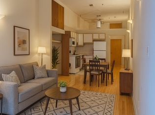 15 S Bank St #2044, Philadelphia, PA 19106