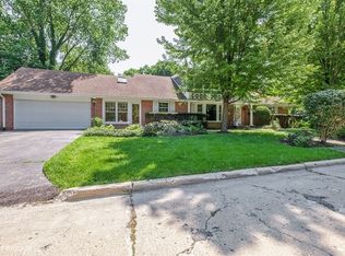1212 Grant St, Wilmette, IL 60091