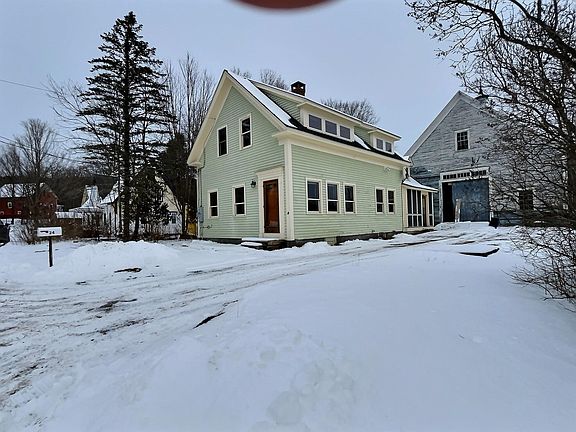 2nd image of 24 Greenhouse Lane