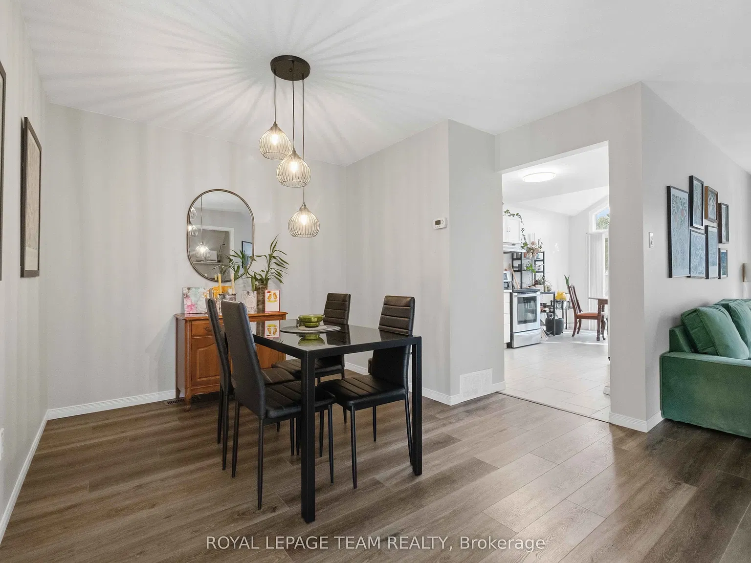 3 bed, $2,600 — Photo 4