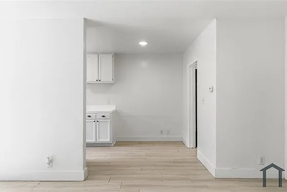 3324 Drew St #C — Photo 2