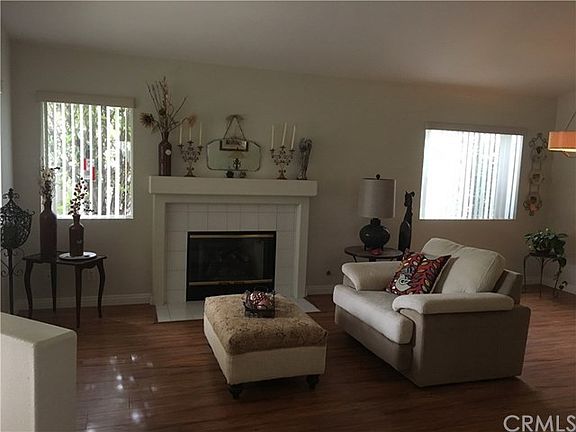 4th image of 24022 Via Astuto