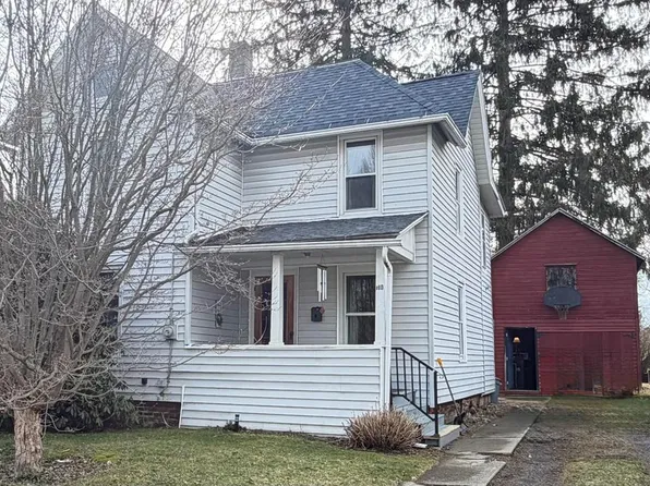 110 Elsbree St, Sayre, PA 18840