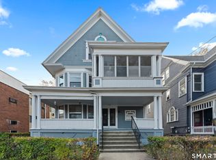 136 Edwards St #2, New Haven, CT 06511