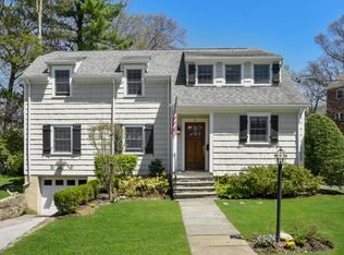 51 Maywood Rd, New Rochelle, NY 10804