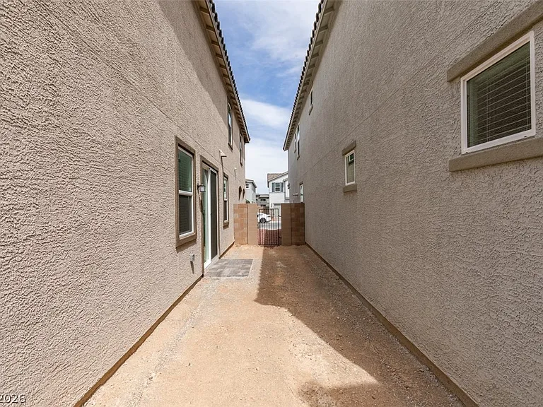 9133 Vesey Ave — Photo 45