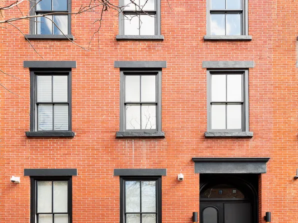 62 Wyckoff Street image 2 of 294