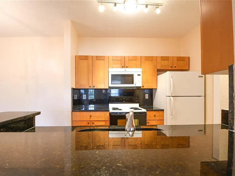 14214 Fredricksburg Dr #108 — Photo 13