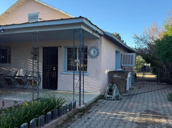 912 E 19TH Street E, Douglas, AZ 85607