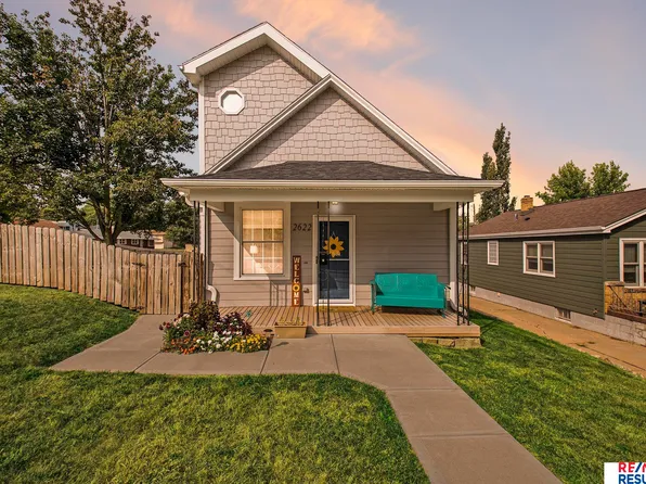 2622 S 38th St, Omaha, NE 68105
