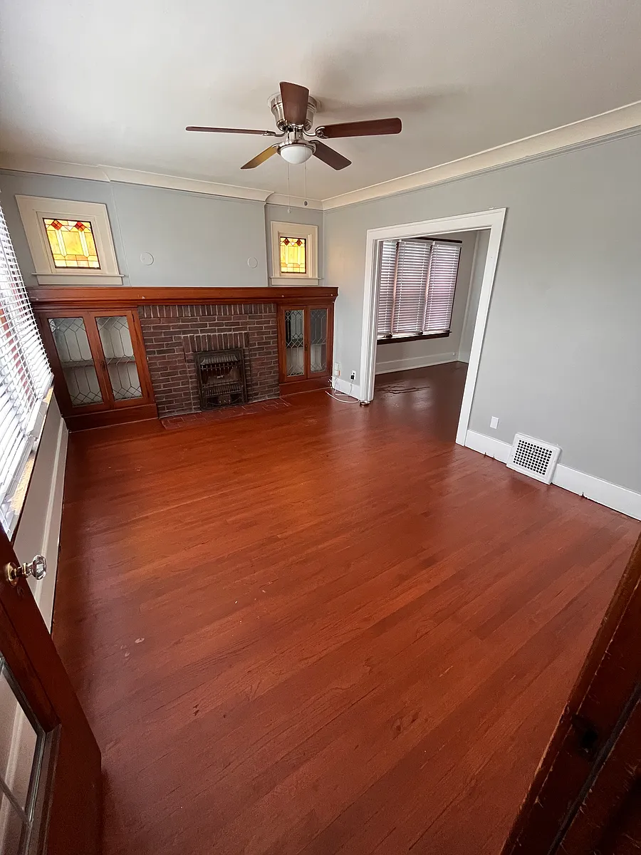 Building Photo - 1333 Beaconsfield Ave #1333
