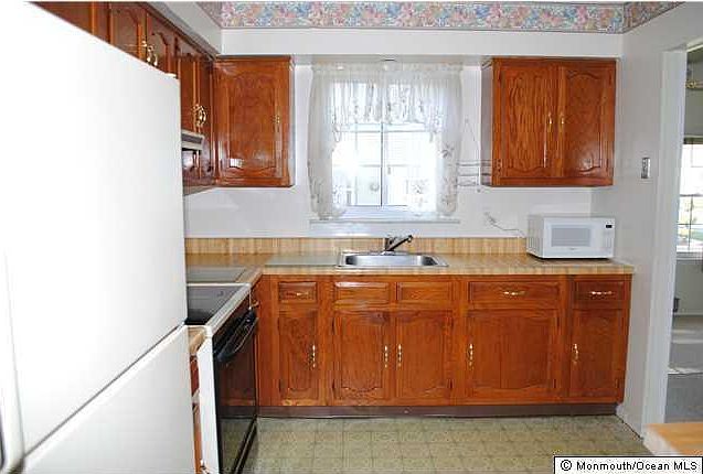 1st image of 13B Birchwood Dr Space 50
