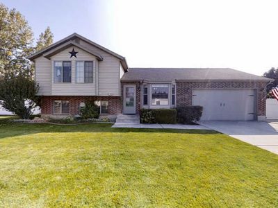 1027 W 1600 N, Harrisville, UT, 84404