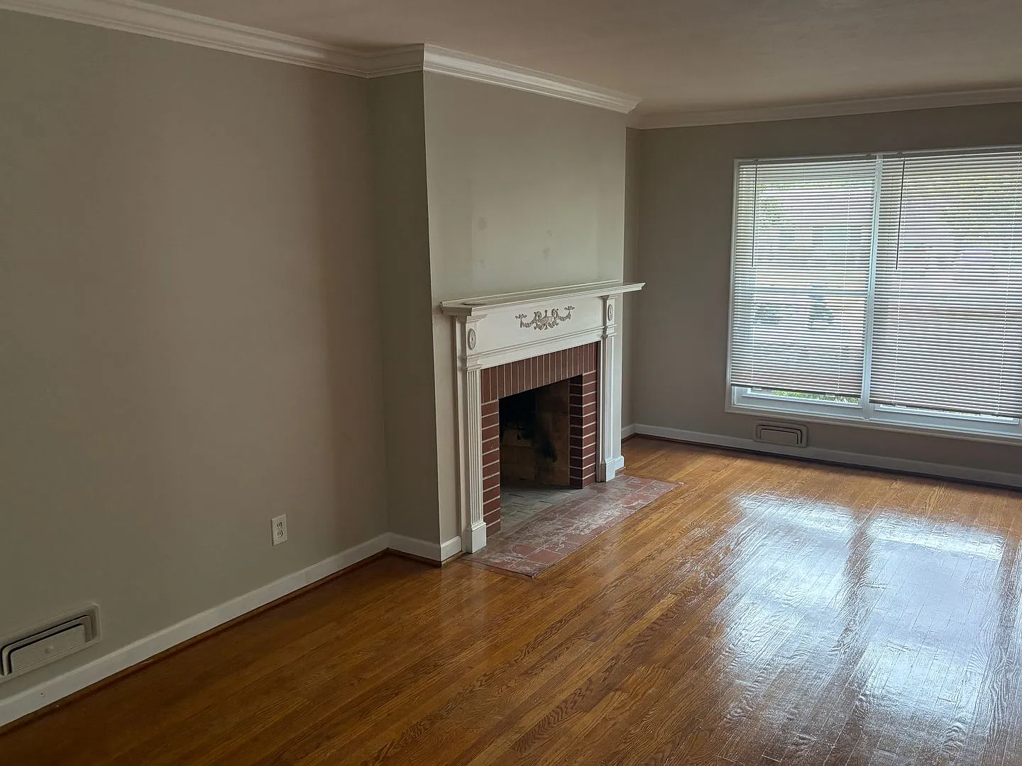 For Rent 211 Frost Ave, Ferguson, Mo 63135 — Photo 3
