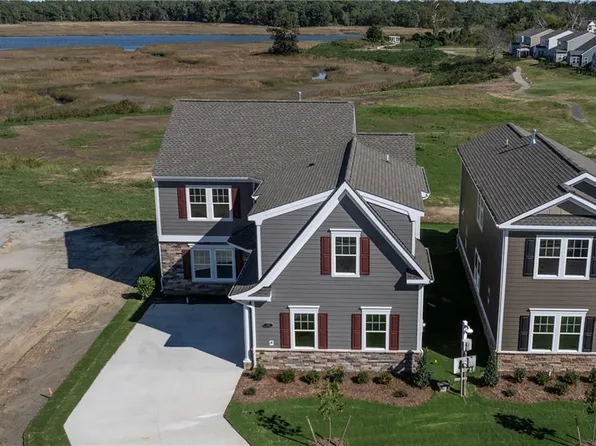 106 Getty Rd, Suffolk, VA 23434