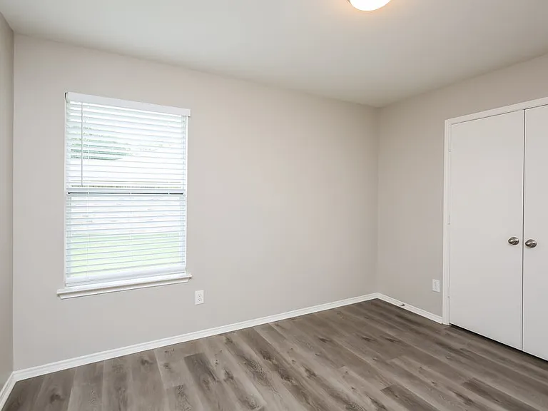 5436 Trout Creek Ct — Photo 11