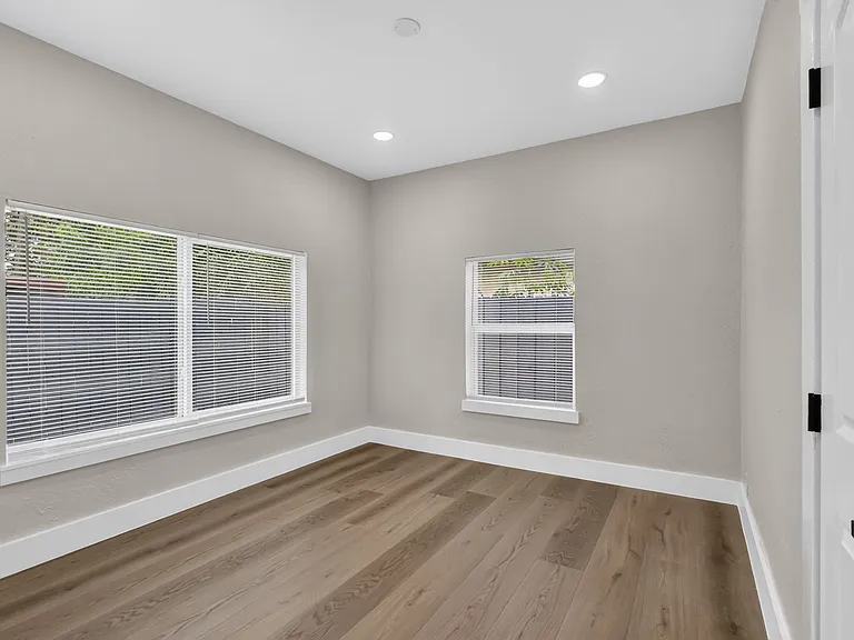516 Independence Rd #1 — Photo 18