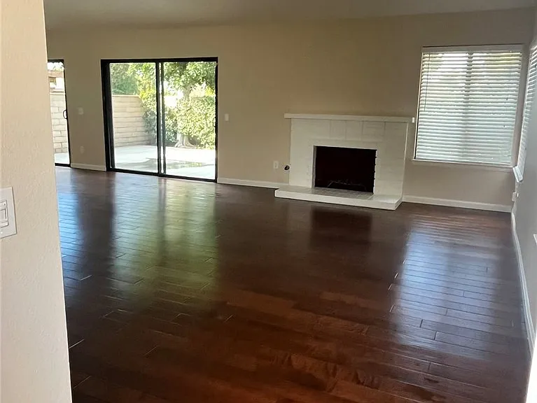 2980 Hyde Park Cir — Photo 9