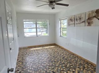 3317 W Ivy St, Tampa, FL 33607