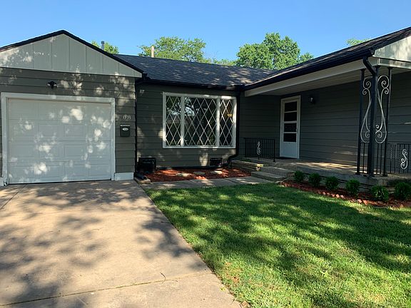 Beautiful front entry