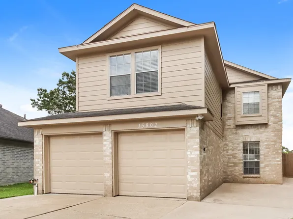 15802 Saint Lawrence Cir, Friendswood, TX 77546